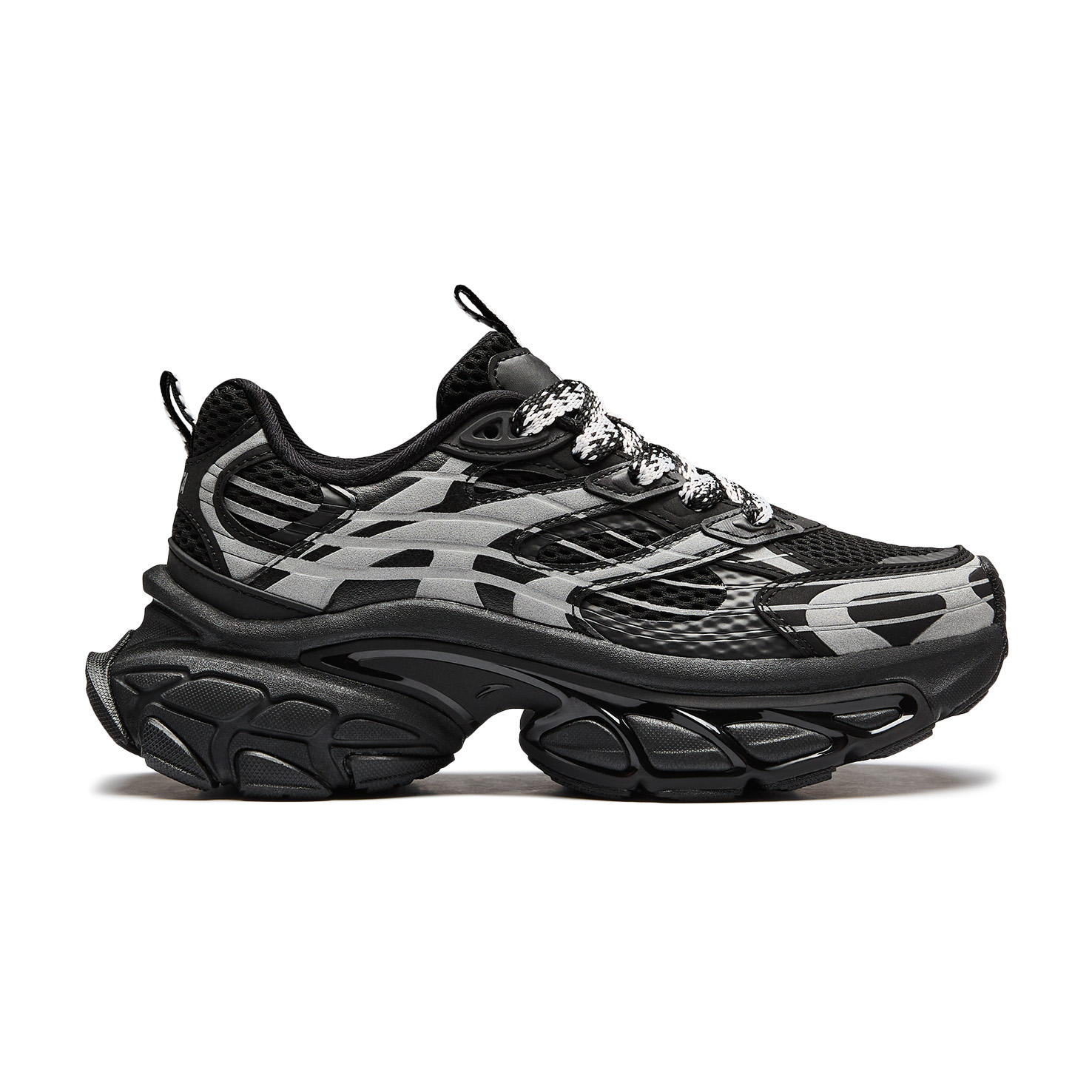 SKYROCKET, Черный
SKYROCKET, Черный