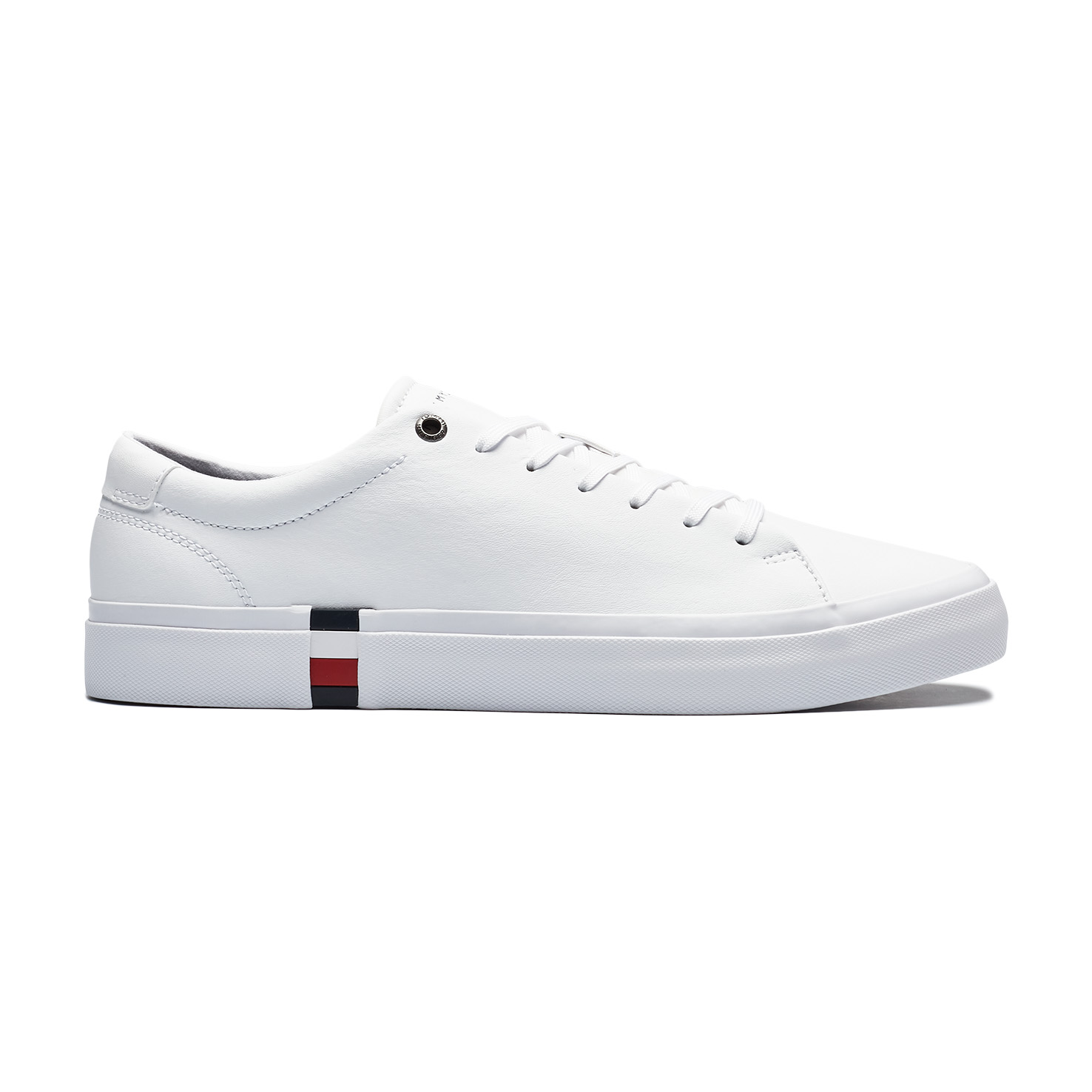 FLAG ACCENT LEATHER SNEAKER