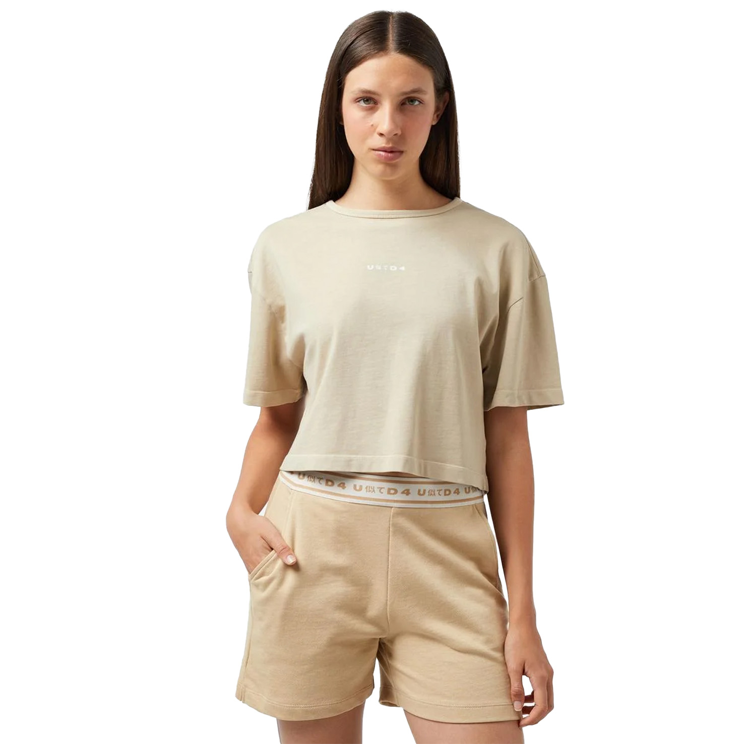 ESSENTALS W CROP TSHIRT