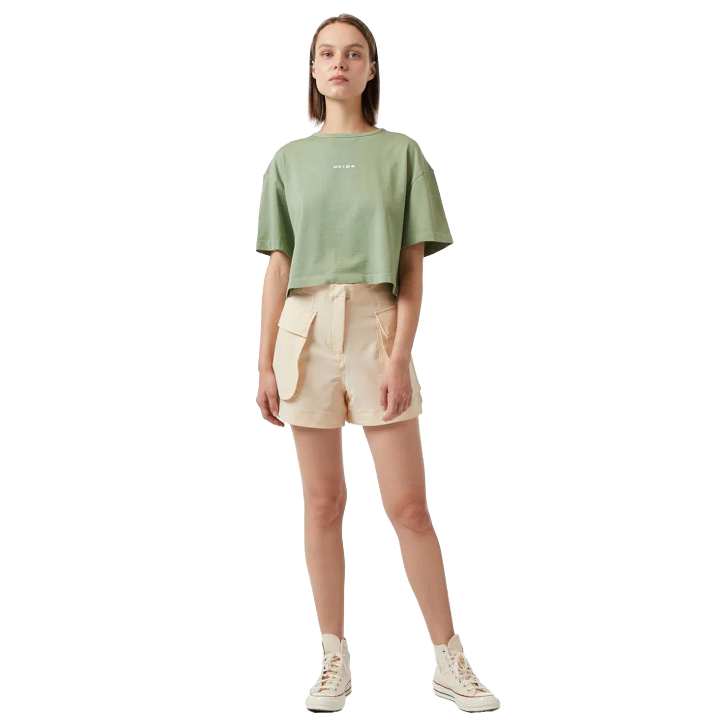 ESSENTALS W CROP TSHIRT