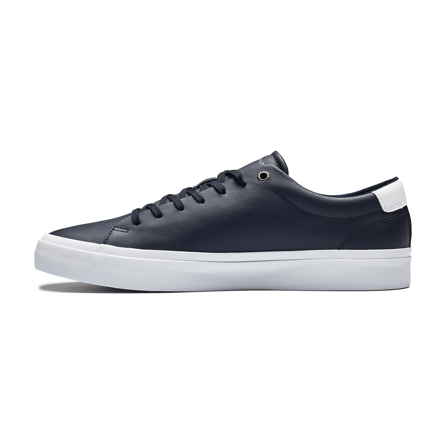FLAG ACCENT LEATHER SNEAKER 5