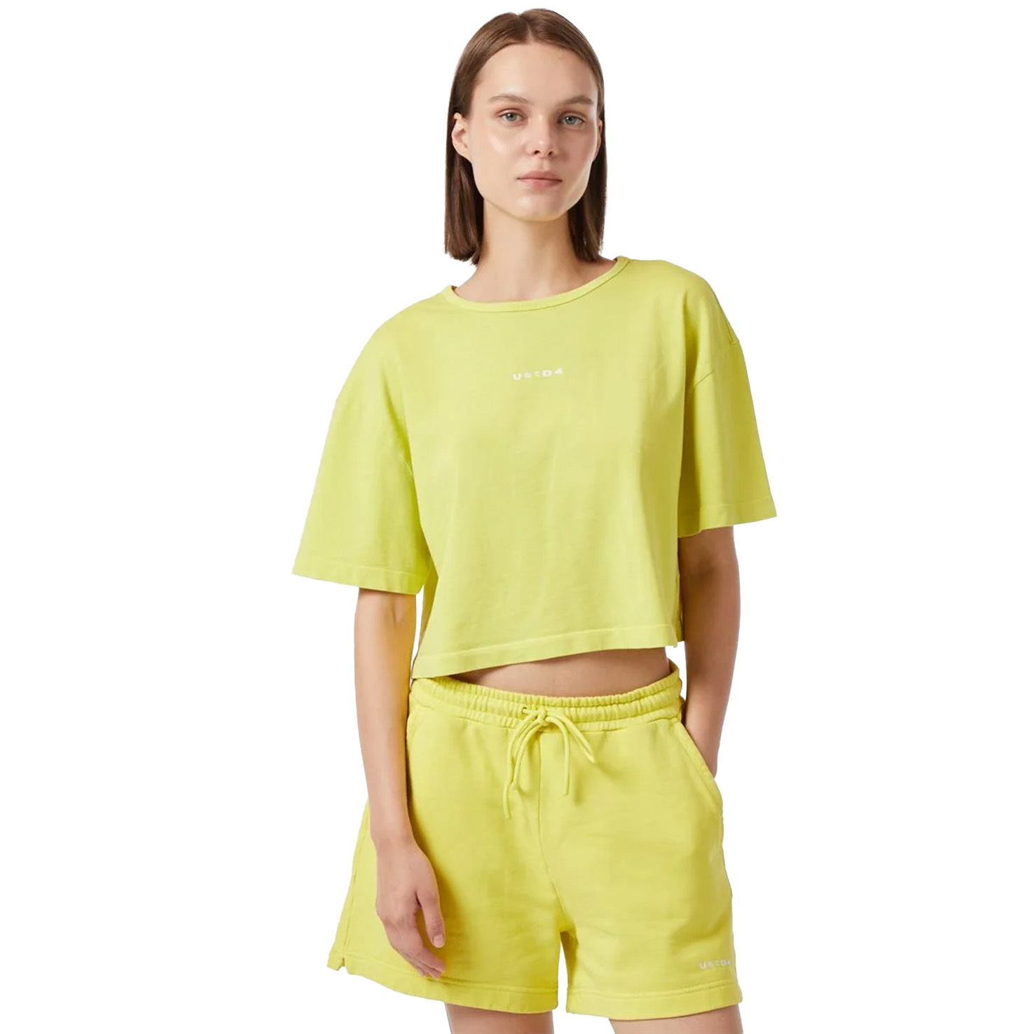 ESSENTALS W CROP TSHIRT