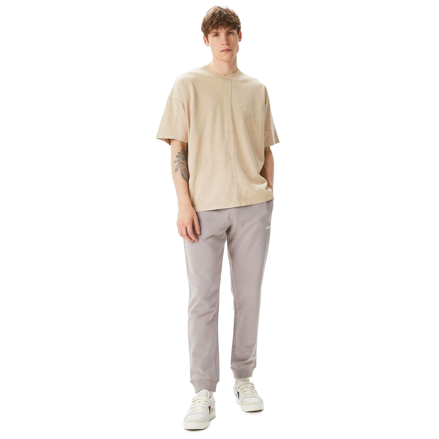 1.0 ESSENTIALS M PANTS