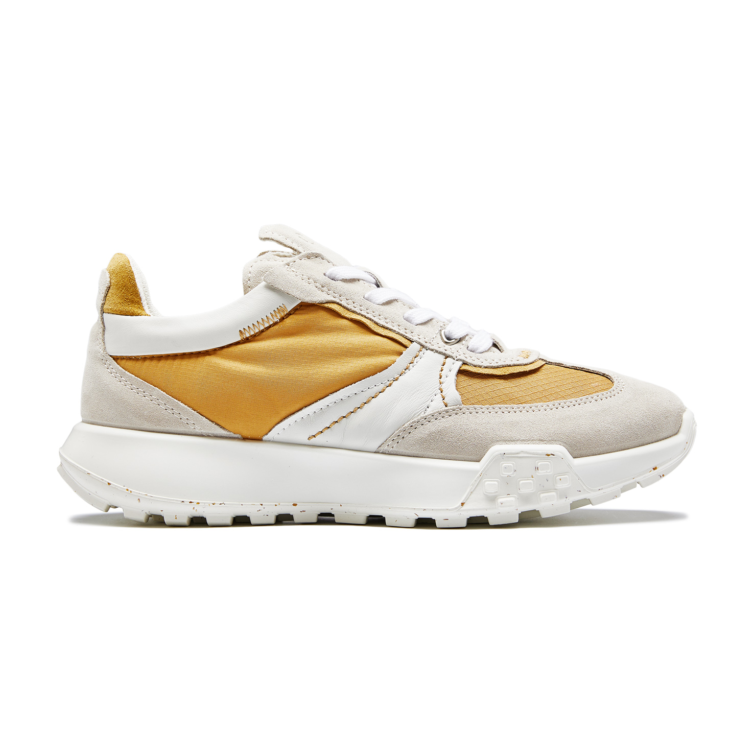 RETRO SNEAKER