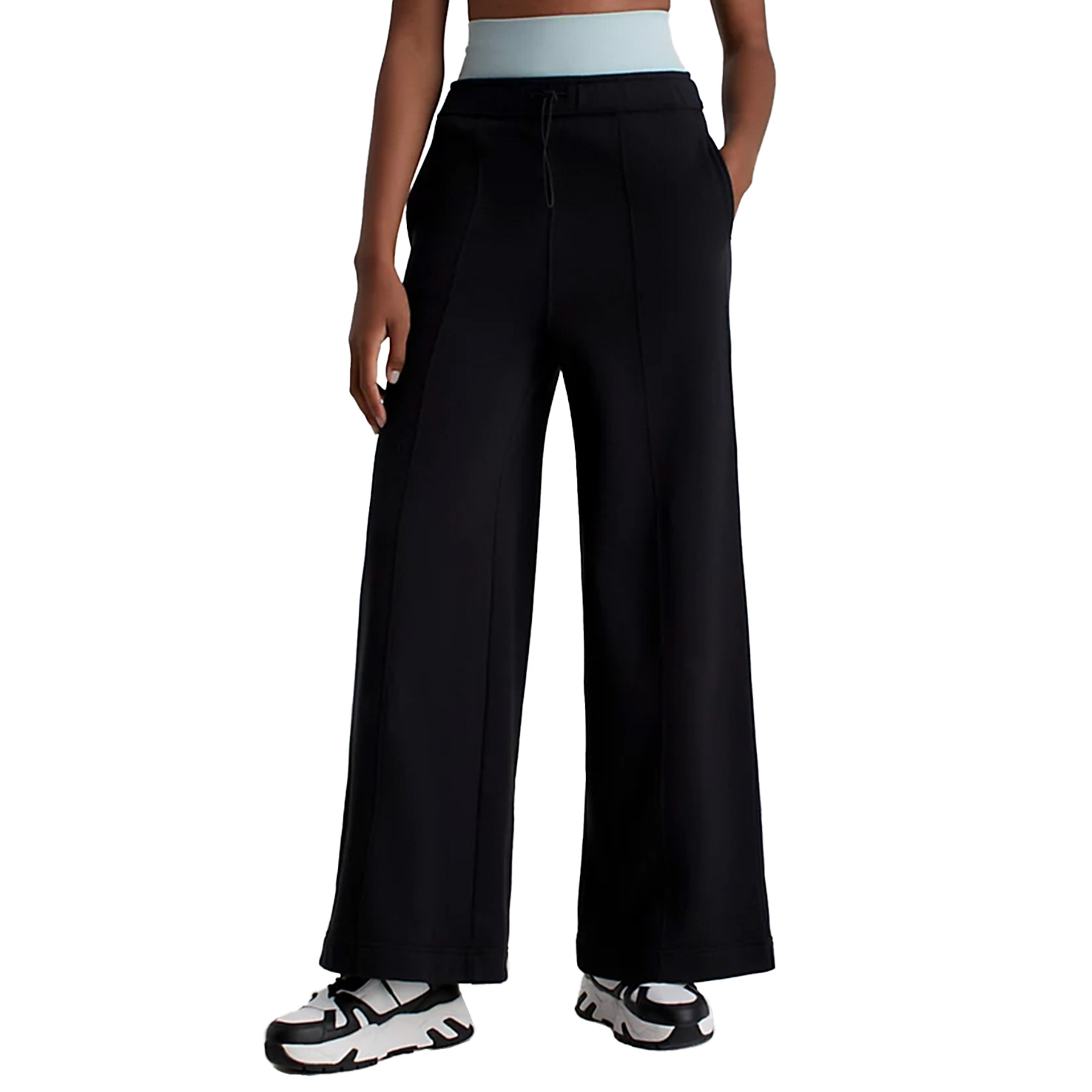 Relaxed Wide Leg Joggers