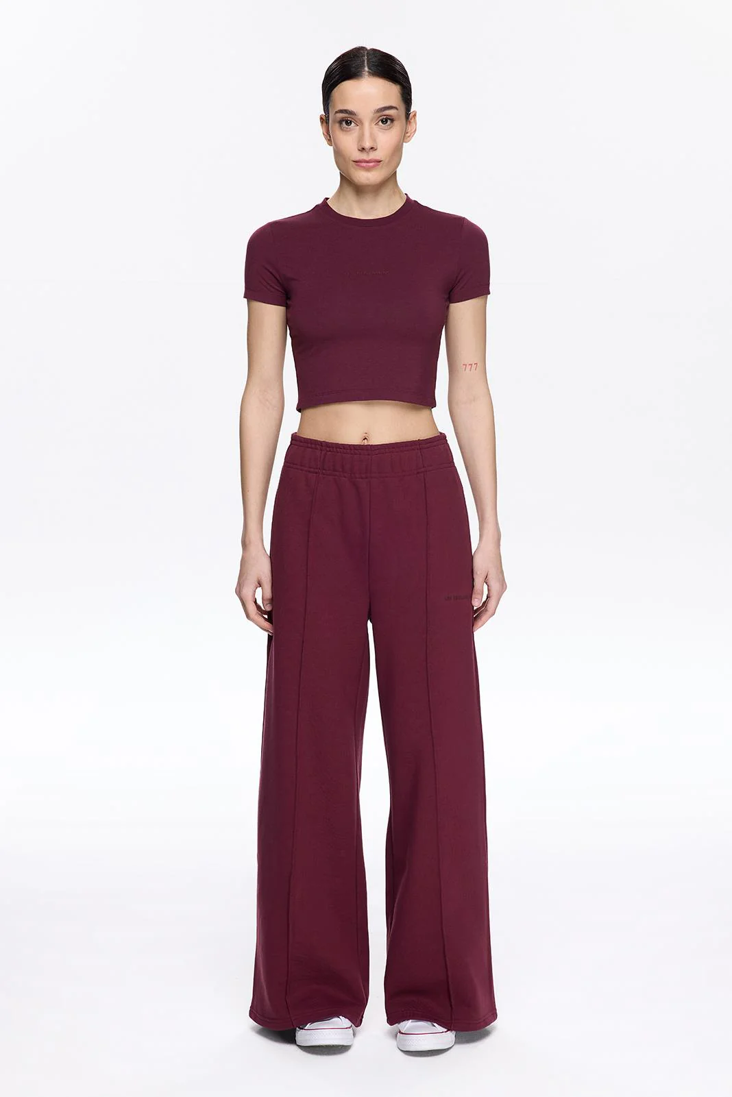 

SWEATPANTS