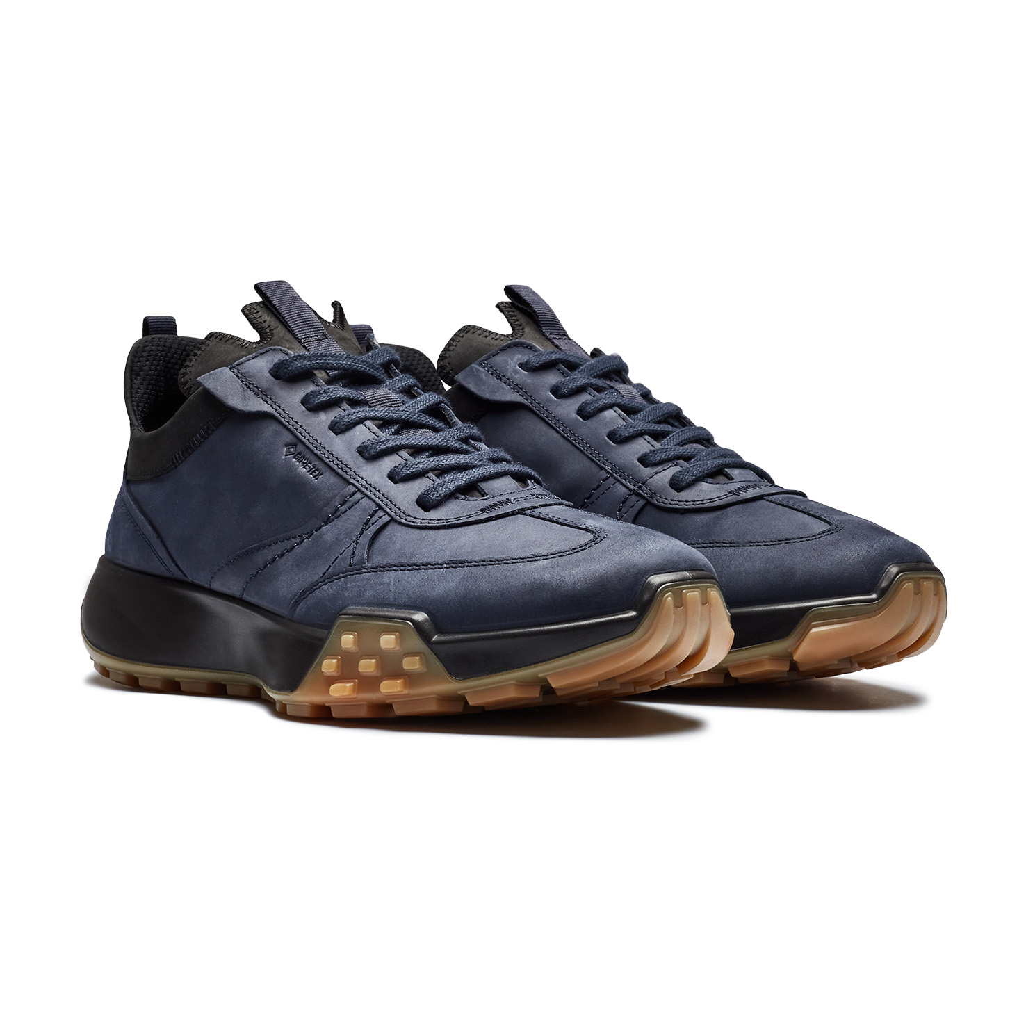 RETRO SNEAKER 2