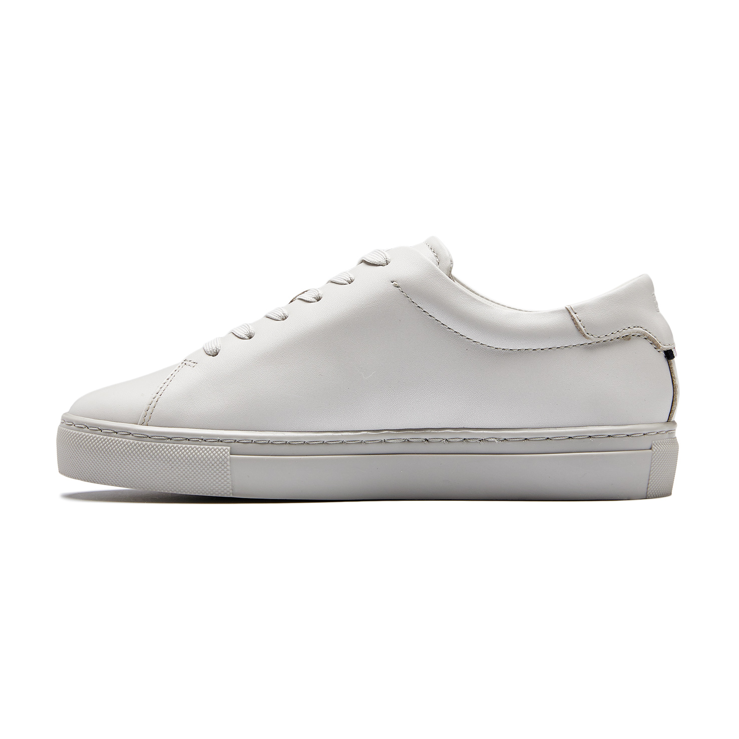 ELEVATED CREST SNEAKER 5