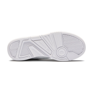 Женские кроссовки Lacoste LINESHOT 223 4 SFA