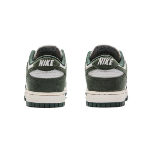 Женские кеды Nike Dunk Low
