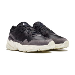 Женские кроссовки adidas YUNG96