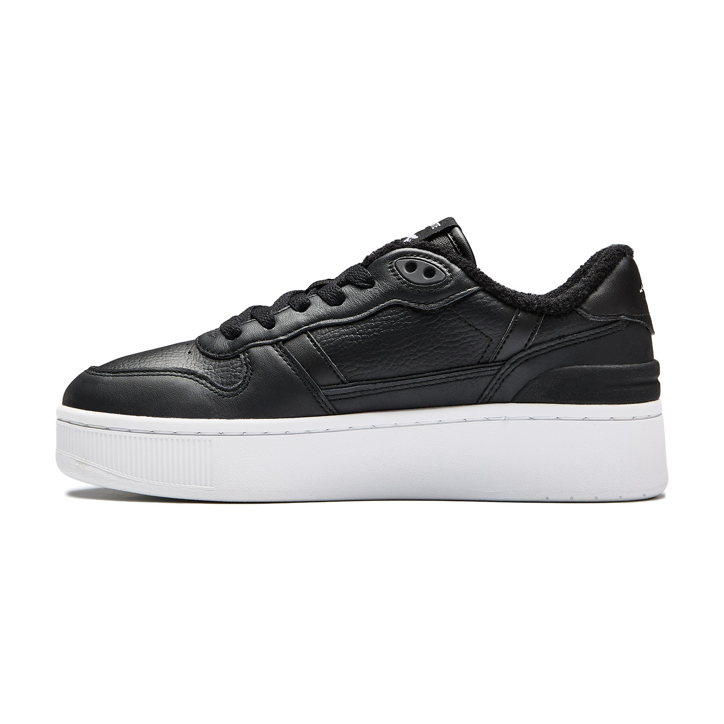 Женские кеды Lacoste T-CLIP PLAT 224 1 SFA, цвет – черный купить в