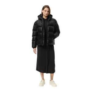 Женская куртка Lacoste OUTERWEAR