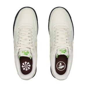 Мужские кеды Nike Air Force 1 '07 LV8