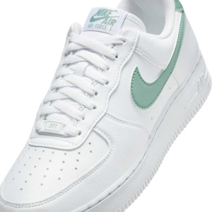 Женские кроссовки Nike Air Force  1 '07