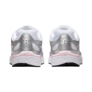Женские кроссовки Nike P-6000