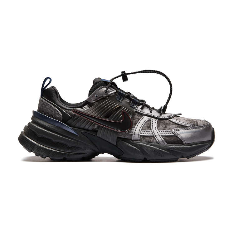 Женские кроссовки Nike V2K RUN