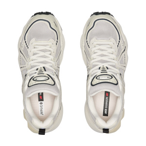 Женские кроссовки Anta G02V2