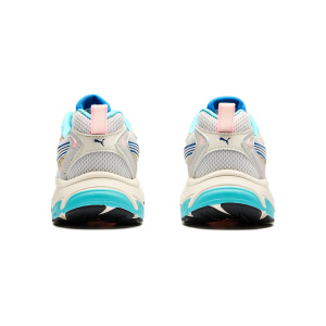 Женские кроссовки PUMA Morphic