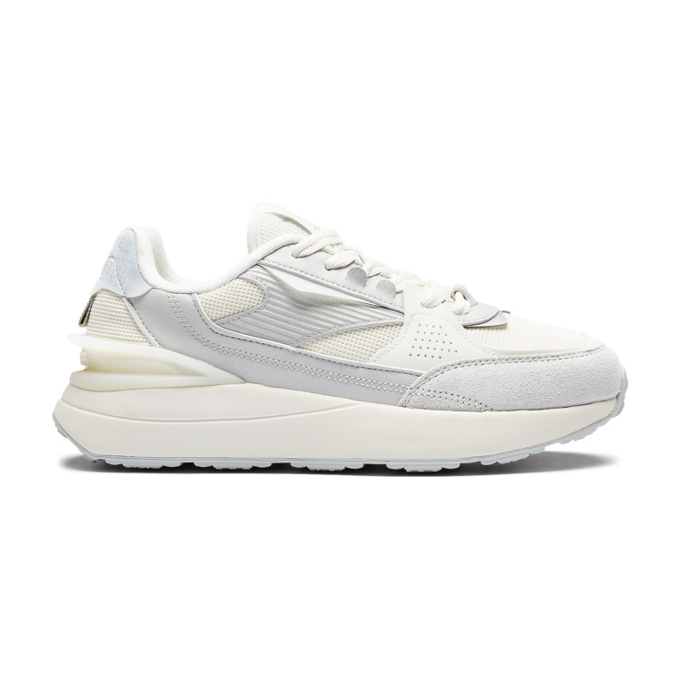 Женские кроссовки ERKE Casual