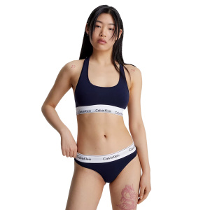 Женское нижнее белье Calvin Klein Bralette And Thong Set  Modern Cotton