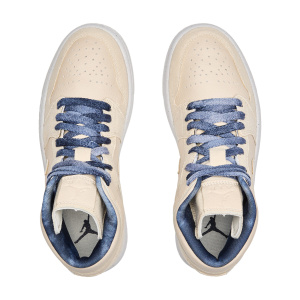 Женские кеды Nike AIR JORDAN 1 MID SE Sanddrift