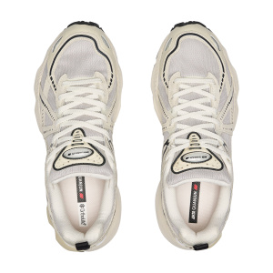 Мужские кроссовки Anta G02V2