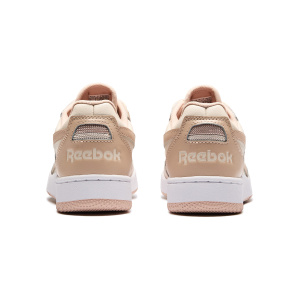 Женские кроссовки Reebok BB 4000 II