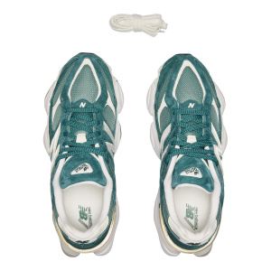 Женские кроссовки New Balance 9060