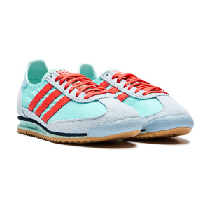 Женские кроссовки adidas SL 72