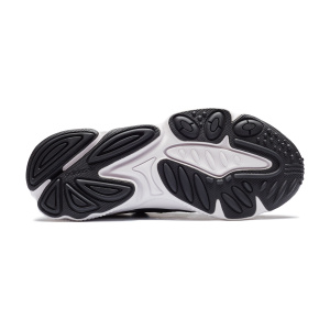 Женские кроссовки adidas OZWEEGO