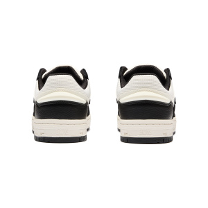 Женские кроссовки Anta STREET PLAY