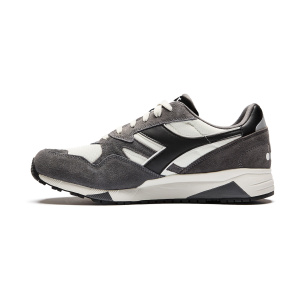 Мужские кроссовки diadora N902