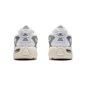 Кроссовки New Balance 725