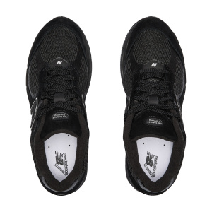 Мужские кроссовки New Balance 2002R