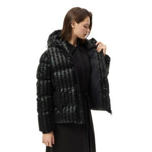 Женская куртка Lacoste OUTERWEAR