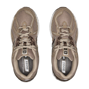 Женские кроссовки New Balance 1906