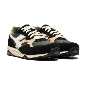 Кроссовки diadora N902