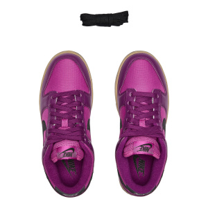 Женские кеды Nike Dunk Low