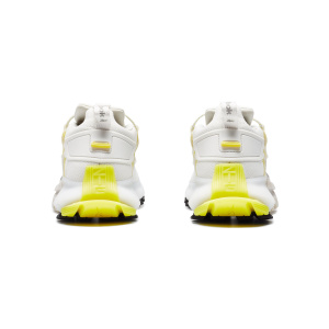 Женские кроссовки Reebok ZIG KINETICA EDGE