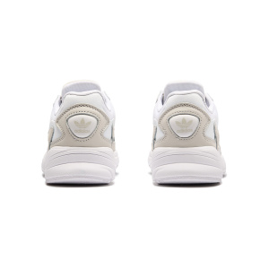 Женские кроссовки adidas FALCON