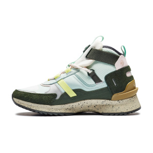 Женские кроссовки Lacoste RUN BREAKER