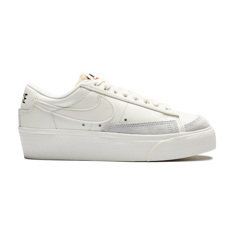 Женские кроссовки Nike Blazer Low Platform