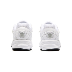 Женские кроссовки adidas ASTIR