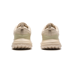 Женские кроссовки UNITED 4 W507T