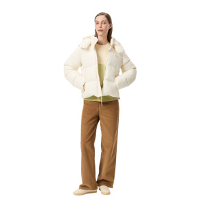 Женская куртка Lacoste SHORT PUFFER