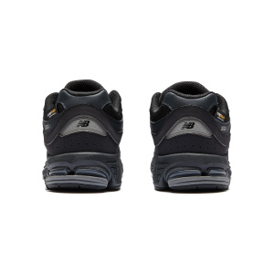 Женские кроссовки New Balance 2002R CORDURA