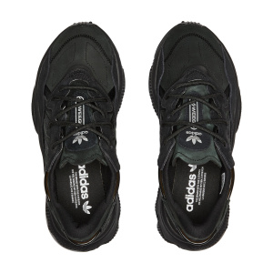 Женские кроссовки adidas OZWEEGO