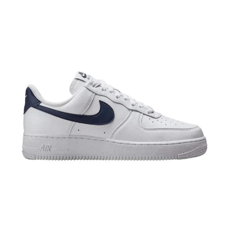 Женские кроссовки Nike Air Force 1 '07