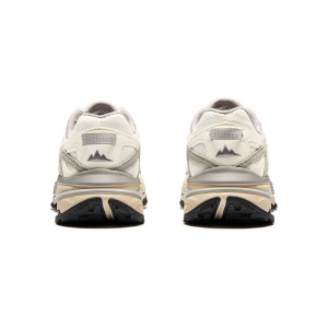 Женские кроссовки Anta WALKER